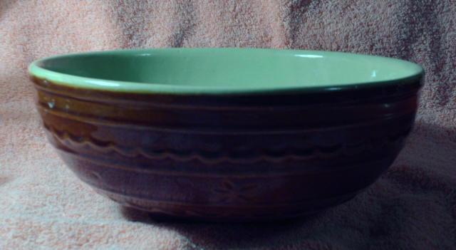 RARE MARCREST Stoneware Banded Divided Dish Bowl Pastel Green